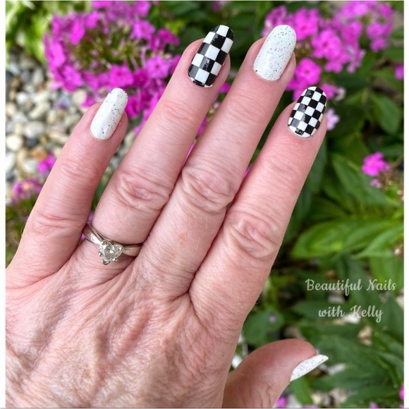 *Retired* Color Street: Check Yourself | Checkerboard Racing Clear Overlay - Picture 6 of 13